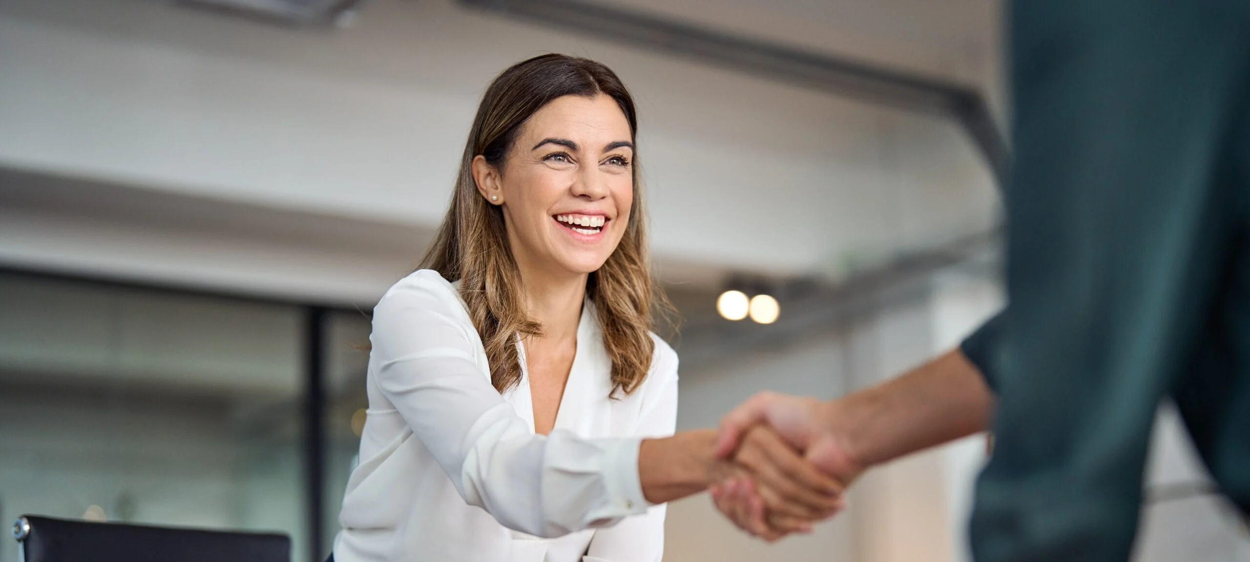 Unlocking Your Potential: A Coach’s Guide To Presenting Your Offer & Owning The Room